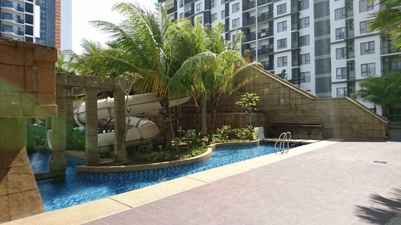 Cozy Swiss Garden Beach Resort Residence Kampung Sungai Karang Екстериор снимка
