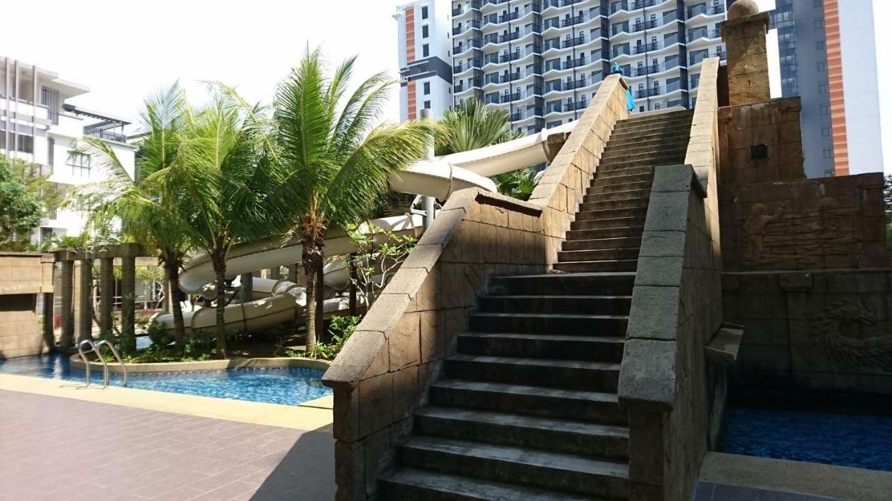 Cozy Swiss Garden Beach Resort Residence Kampung Sungai Karang Екстериор снимка