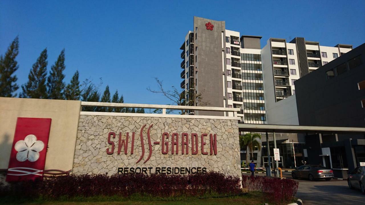 Cozy Swiss Garden Beach Resort Residence Kampung Sungai Karang Екстериор снимка